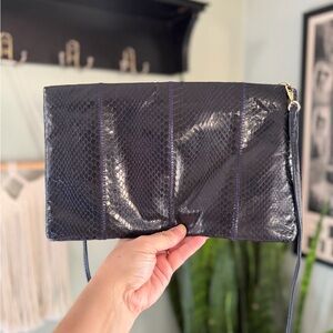 VTG 60s Navy Snakeskin Clutch Gold Trim